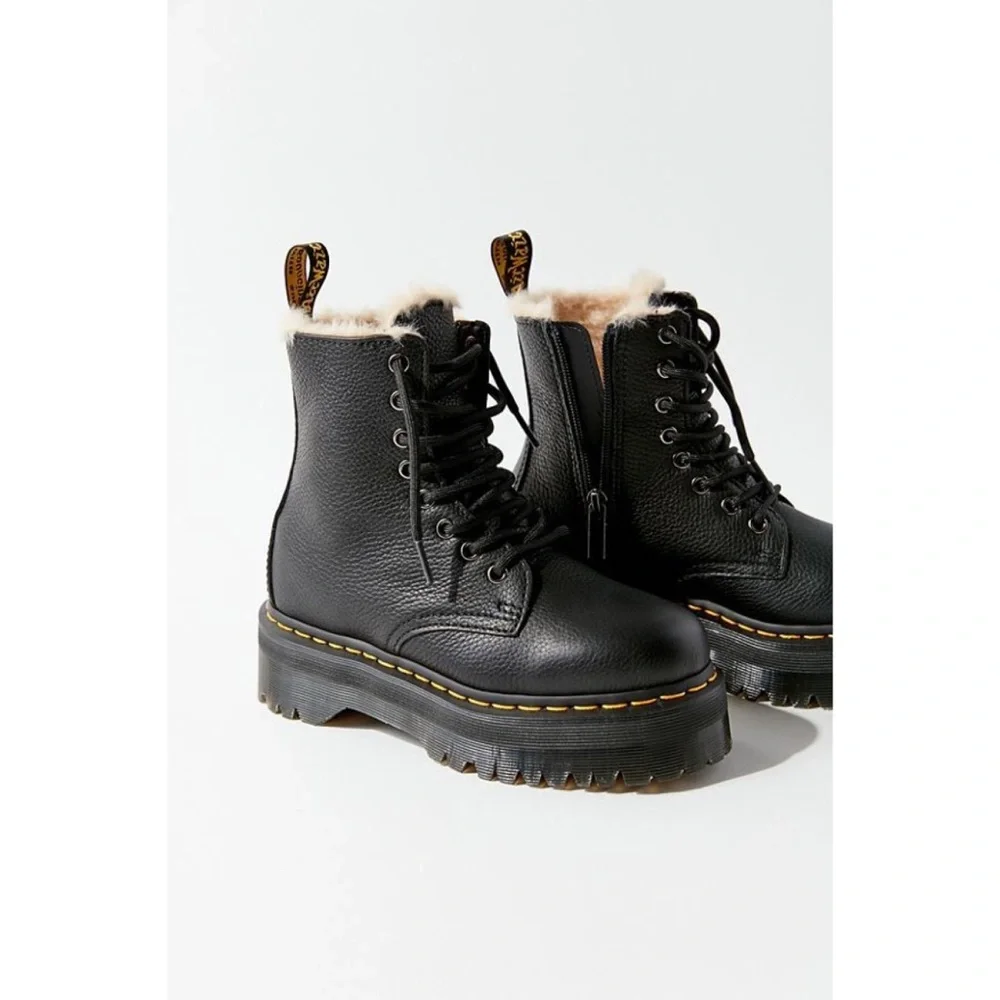 DR. MARTENS Jadon Leather Faux Fur Lined Platform Boots US Size 8M - 9L
